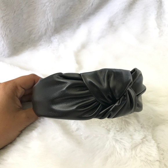 Leather Knotted Headband - Picture 3 of 3